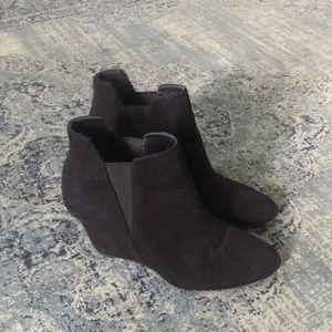 Via Spiga ankle boots